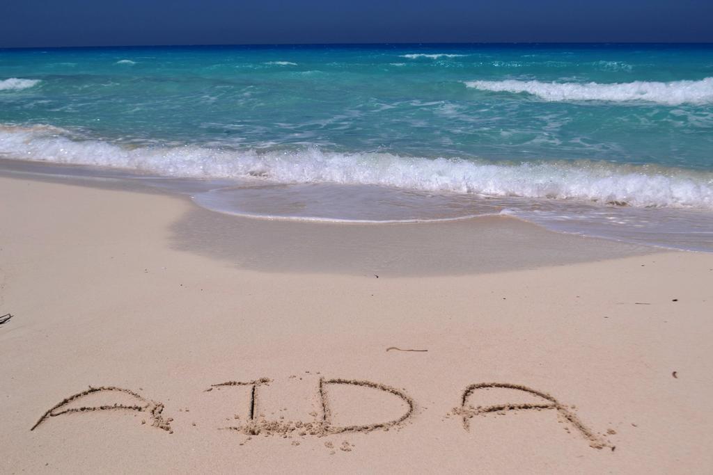 Aida Beach Hotel & Apartments - Ел Аламейн Екстериор снимка