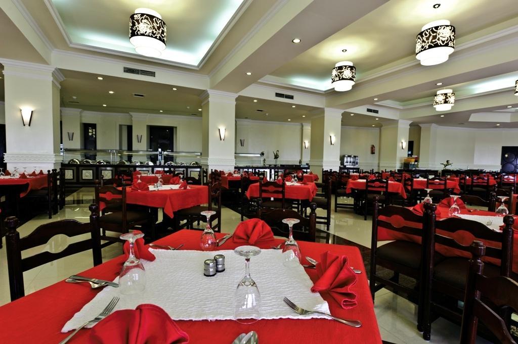 Aida Beach Hotel & Apartments - Ел Аламейн Екстериор снимка